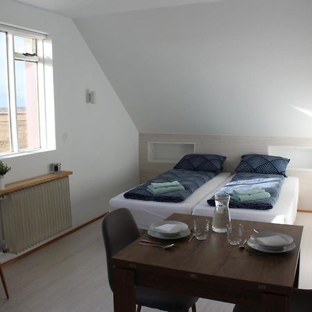 Guesthouse Hateigi 3 Hella Zewnętrze zdjęcie